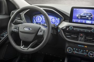 Vista interior del Nueva Kuga Híbrida