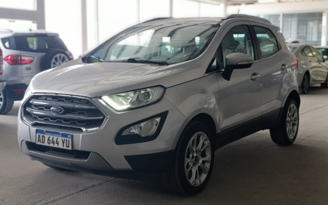 ECOSPORT TITANIUM 2019 con 100000 kms