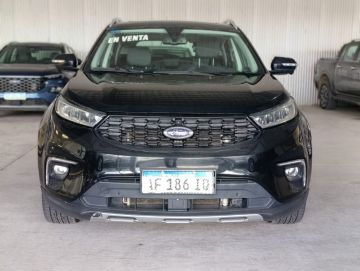 TERRITORY TITANIUM 2022 con 67500 kms