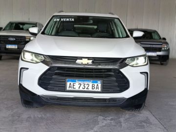 TRACKER PREMIER 2021 con 49000 kms
